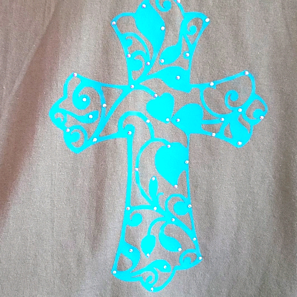 Cross Tee